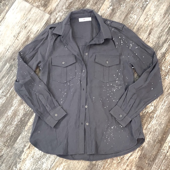 Never Worn Boutique Button Down - Picture 1 of 2